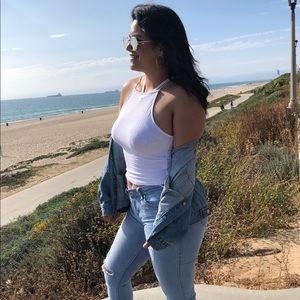 Meet your Posher, Elian